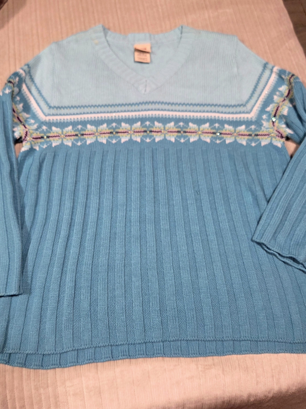 Vintage Faded Glory Light Blue V‑Neck Knit Sweater with Fair Isle Detail